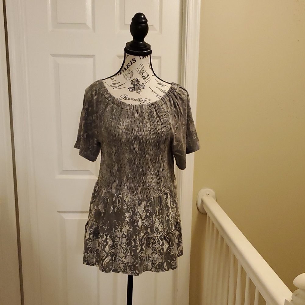 DG2 Camo Inspired Top Sz S